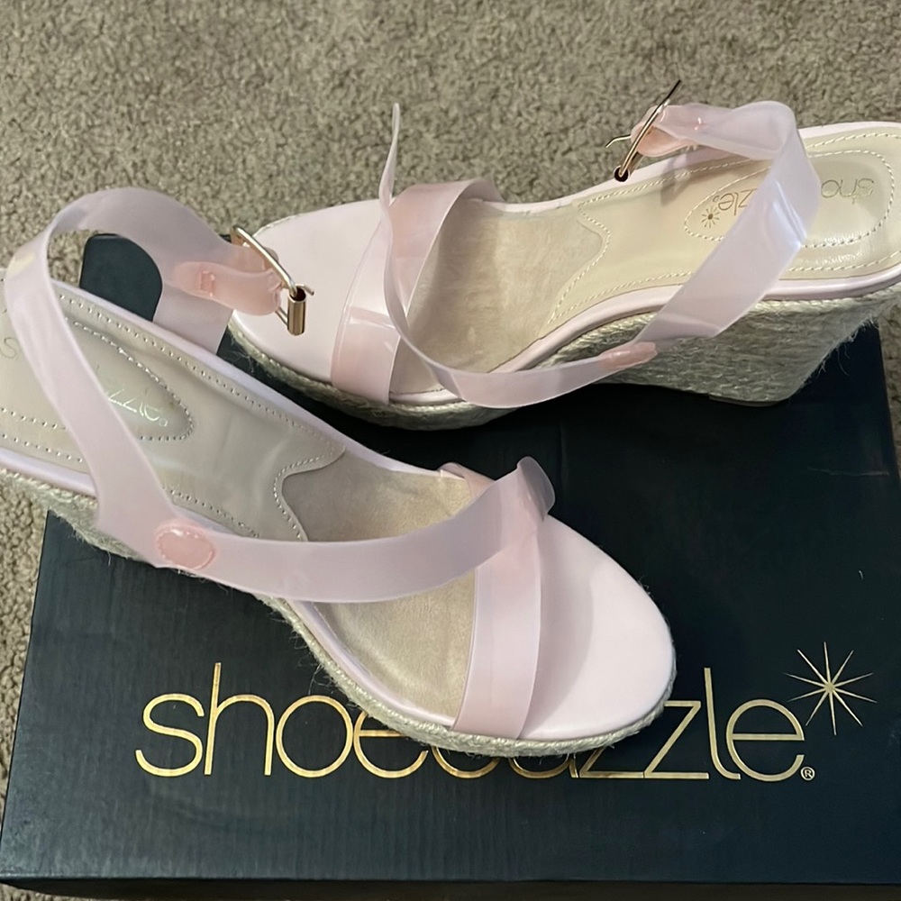 Light pink sandal wedges